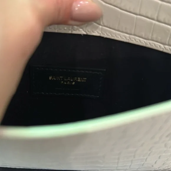 Saint Laurent uptown croc effect pouch - Picture 5 of 7